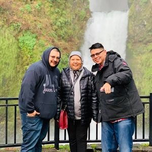 Meet your Posher, Bruce